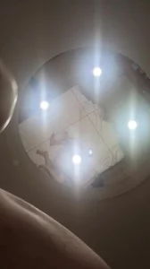 穿透屋顶的highkick